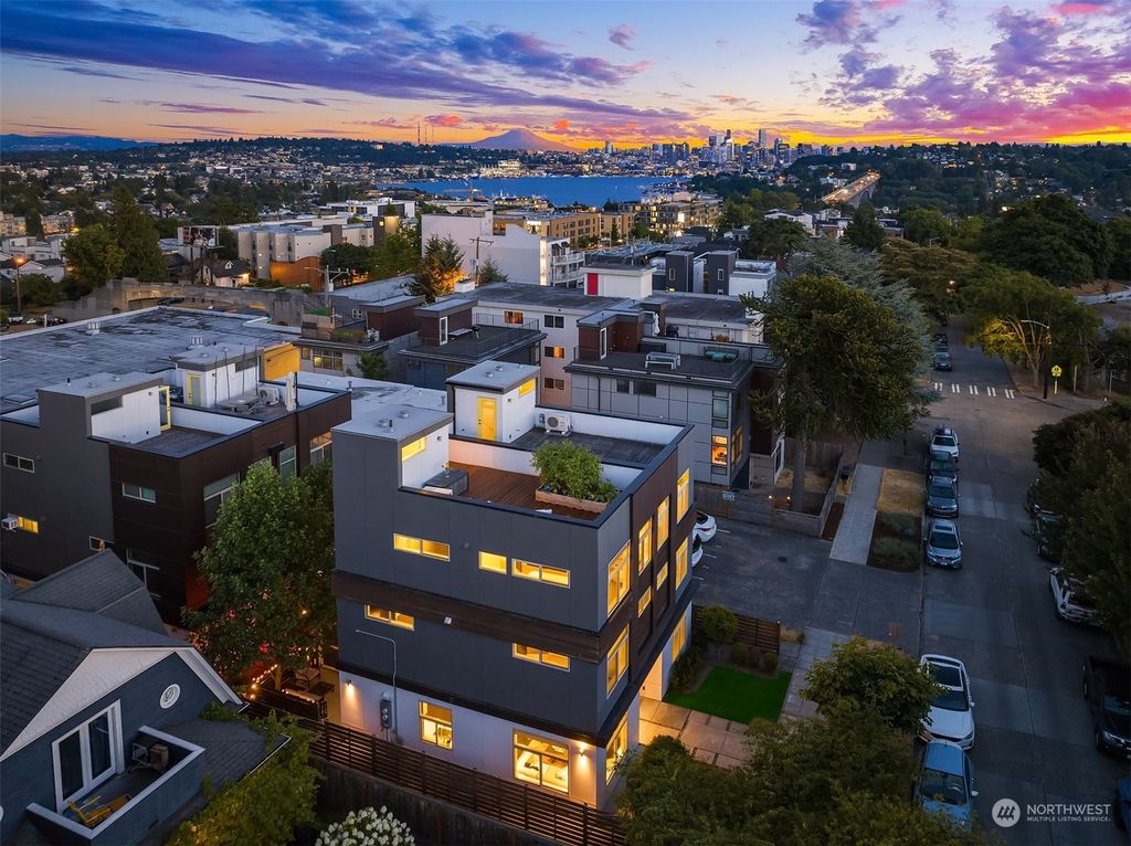 Photo of 4114 Linden Avenue N #B, Seattle, WA 98103 (MLS # 2150553)