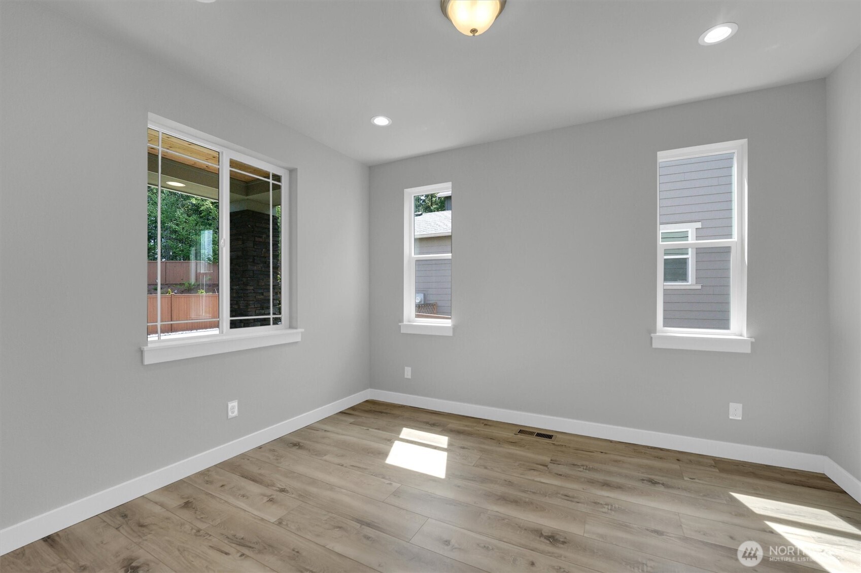 19504 141st Street Ct E
