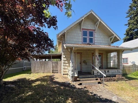 Photo of 919 E Street, Centralia, WA 98531 (MLS # 2536143)