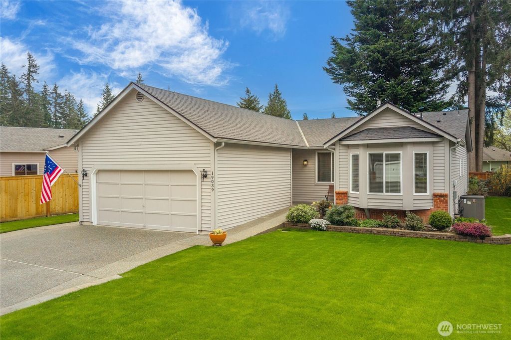 Photo of 19039 SE 270th Street, Covington, WA 98042 (MLS # 2512875)