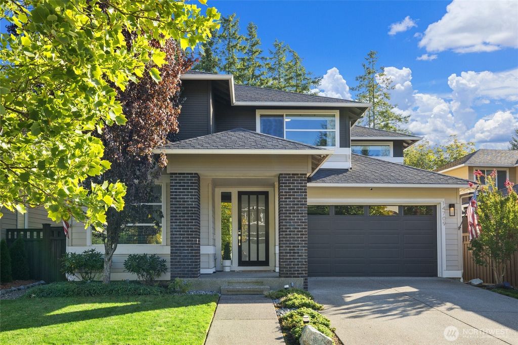 Photo of 14709 Overlook Drive E, Bonney Lake, WA 98391 (MLS # 2441767)