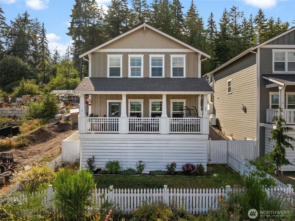 Photo of 41 E Blackwell Street, Allyn, WA 98524 (MLS # 2552719)