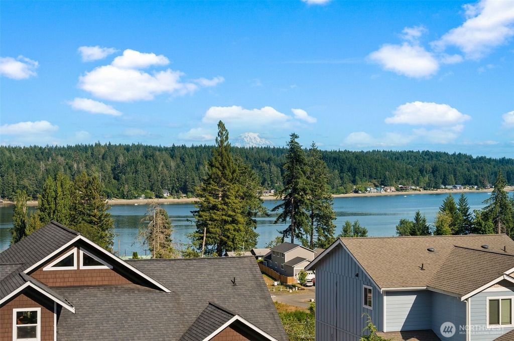 Photo of 41 E Blackwell Street, Allyn, WA 98524 (MLS # 2552719)
