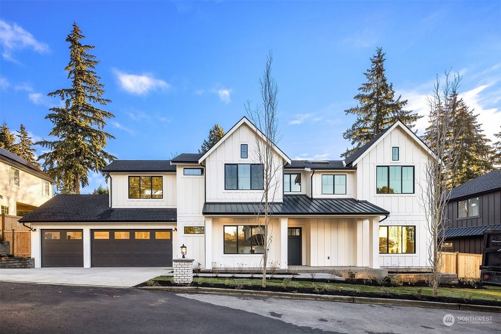 Photo of 7921 SE 72nd Place, Mercer Island, WA 98040 (MLS # 1874966)