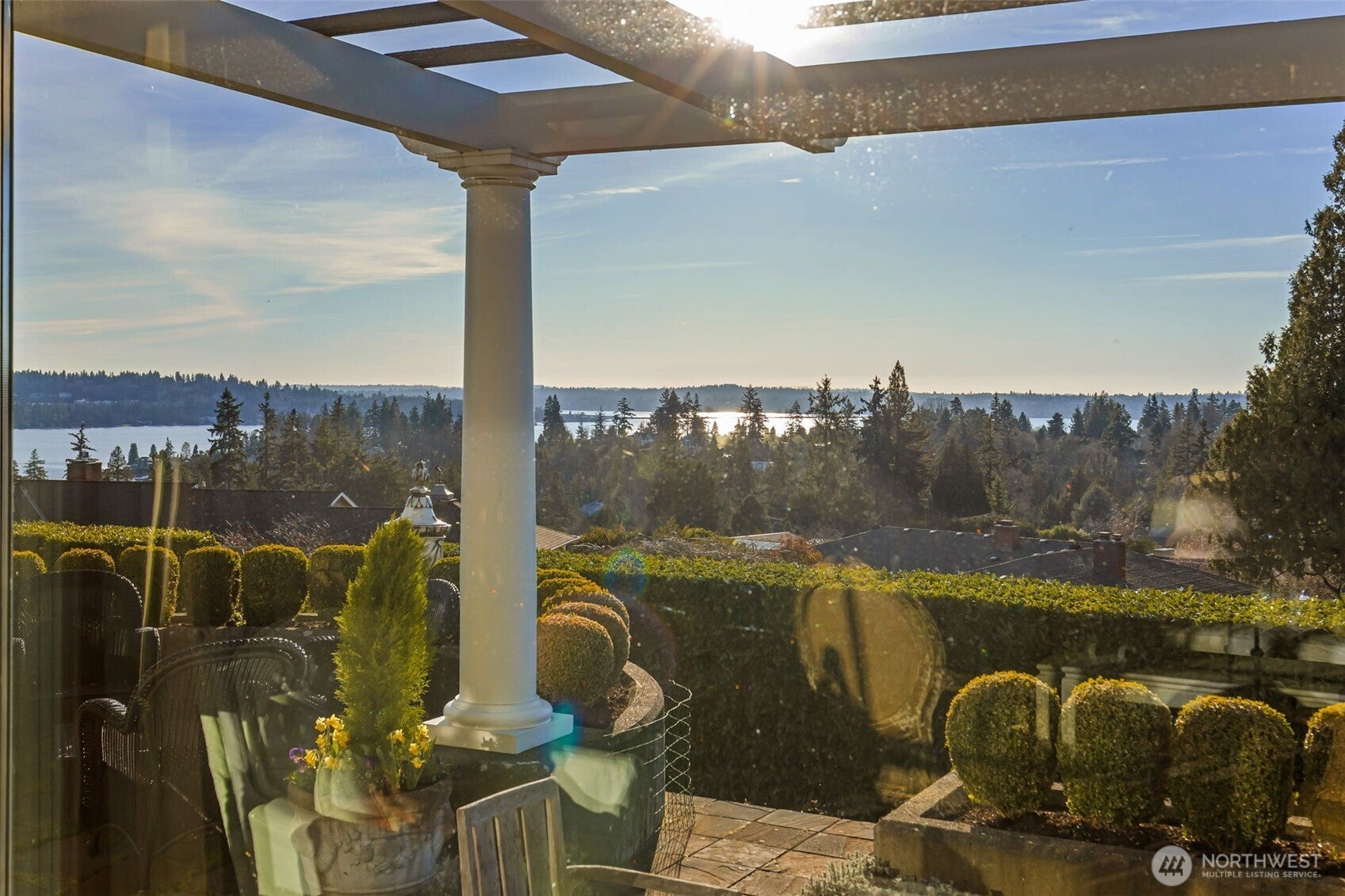 9400 Vineyard Crest