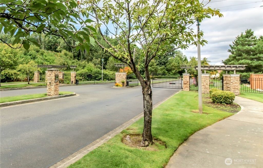 Photo of 701 Harrington Place SE #1136, Renton, WA 98058 (MLS # 2448998)