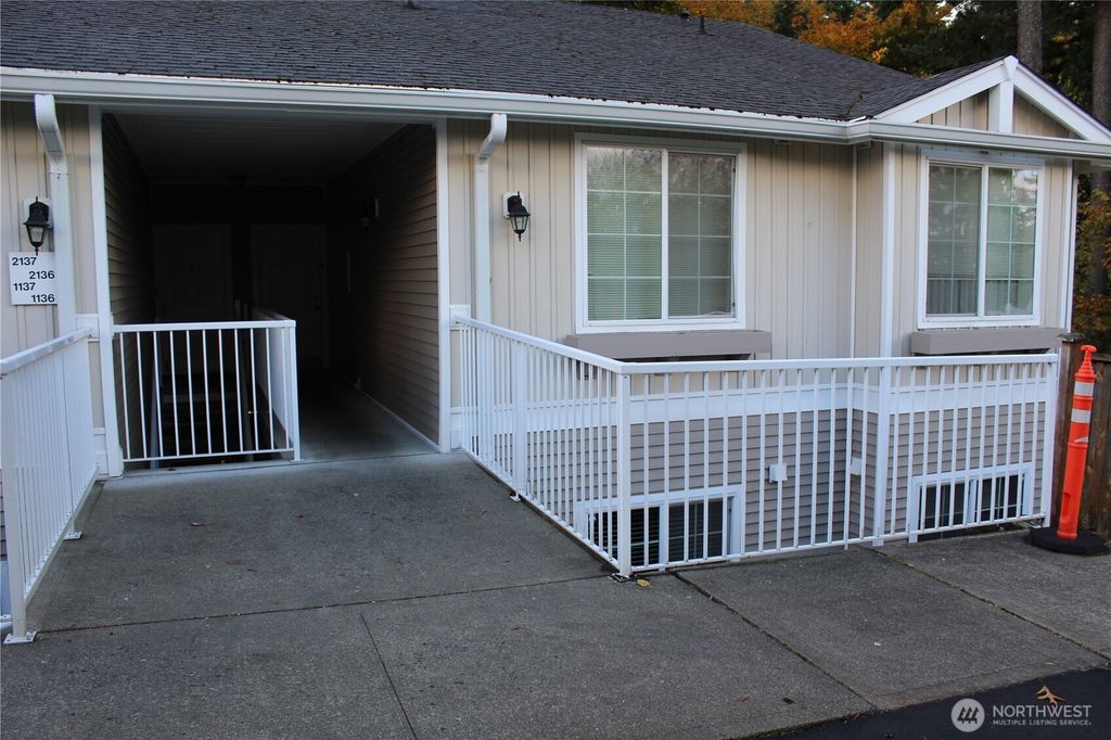 Photo of 701 Harrington Place SE #1136, Renton, WA 98058 (MLS # 2448998)