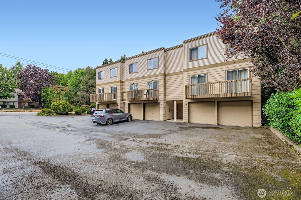 Photo of 16820 6th Avenue W #A5, Lynnwood, WA 98037 (MLS # 2413720)
