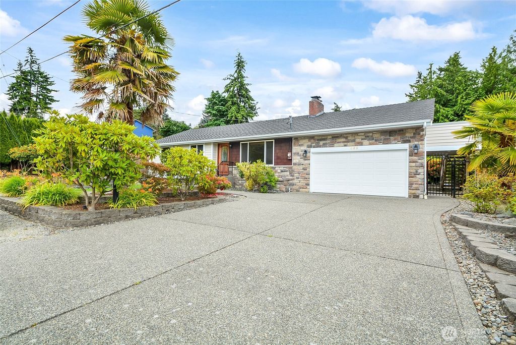Photo of 832 Birch Street, Edmonds, WA 98020 (MLS # 2397575)