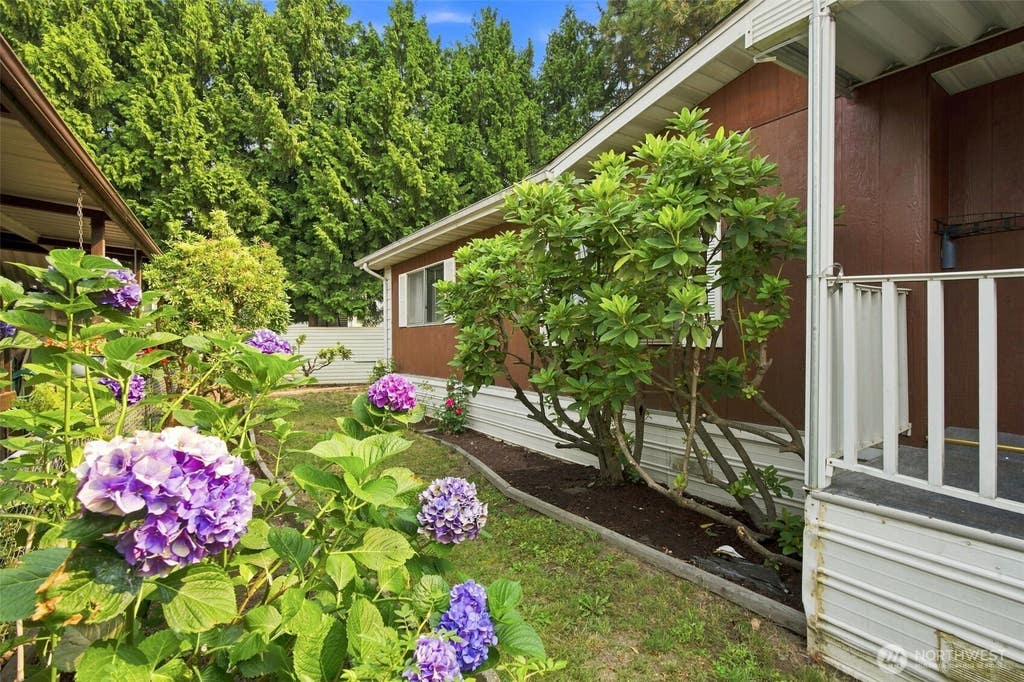 Photo of 1510 Maple Lane #34, Kent, WA 98030 (MLS # 2547979)