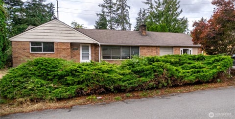 Photo of 20241 20th Place NE, Shoreline, WA 98155 (MLS # 2582075)