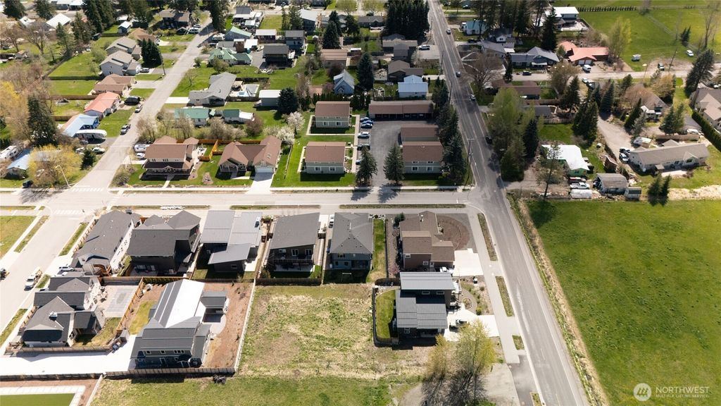 Photo of 618 Ski Hill Drive, Leavenworth, WA 98826 (MLS # 2509068)