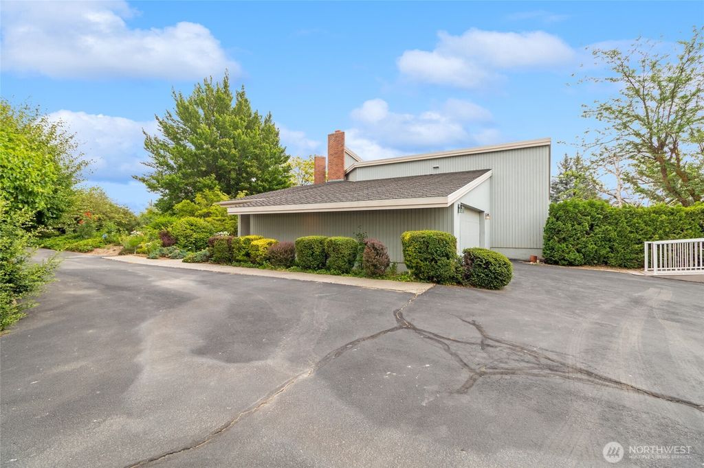 Photo of 501 W 8th Avenue, Ritzville, WA 99169 (MLS # 2548870)