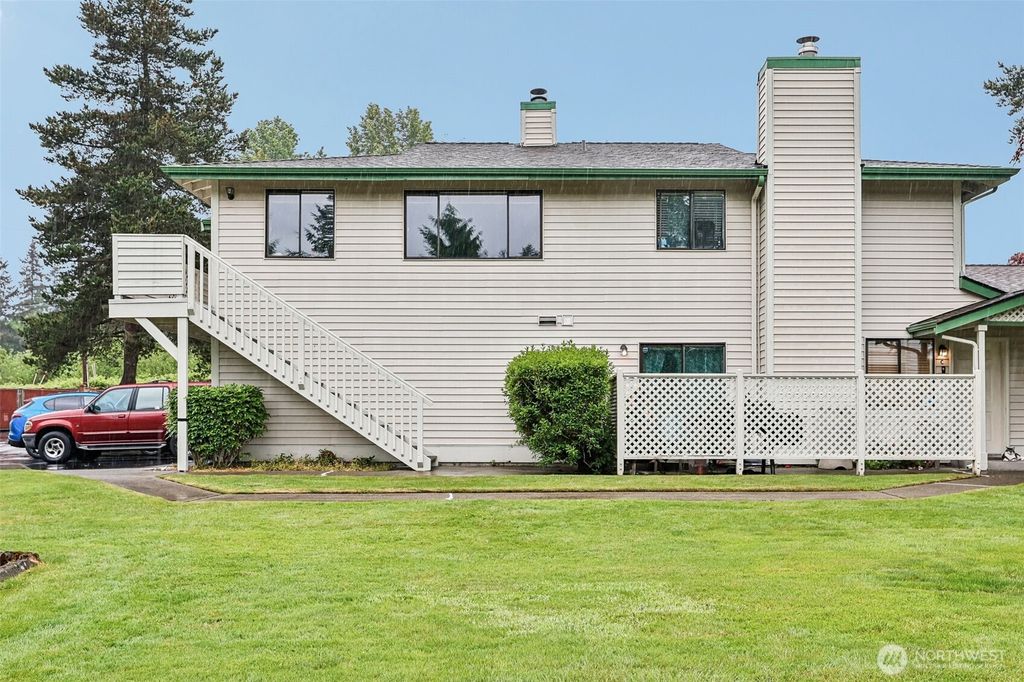 Photo of 1606 201st Place SE #9-D, Bothell, WA 98012 (MLS # 2515754)