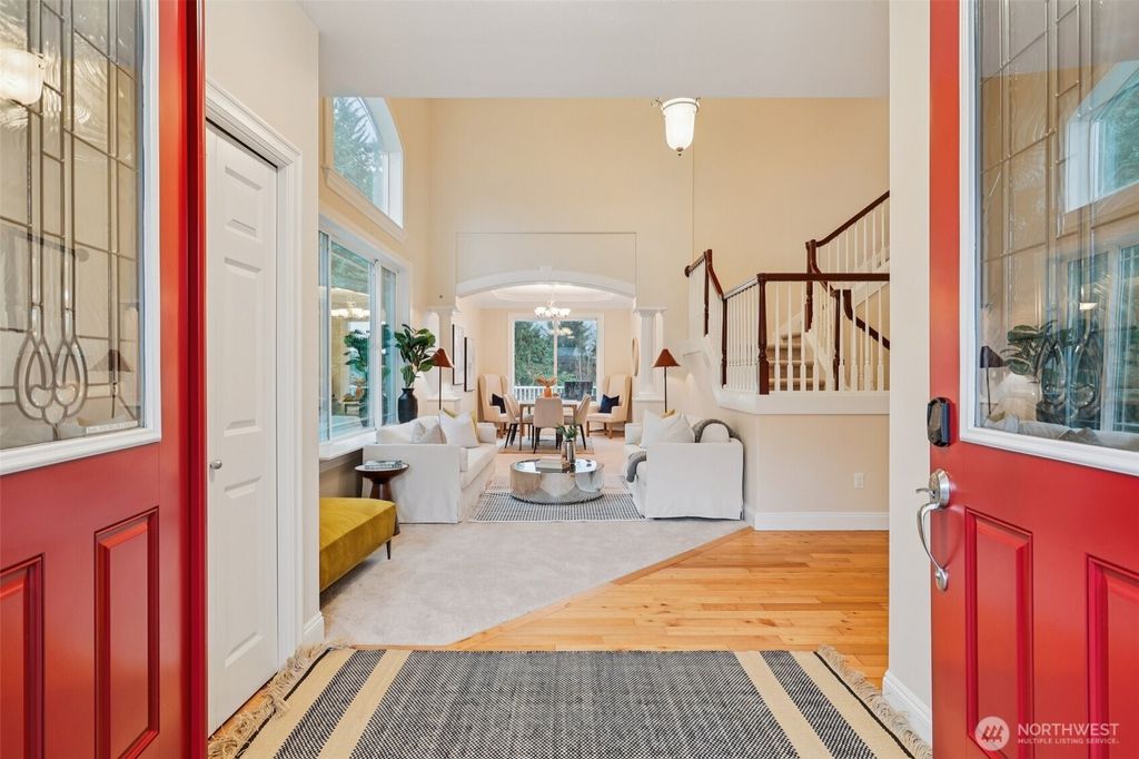 Photo of 4707 NE 7th Place, Renton, WA 98059 (MLS # 2489234)