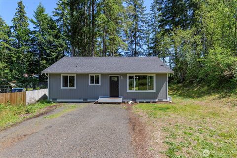 Photo of 330 E Road of Tralee, Shelton, WA 98584 (MLS # 2385027)