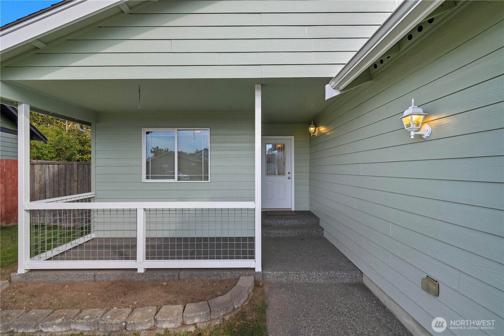 4436 Windlass Ln