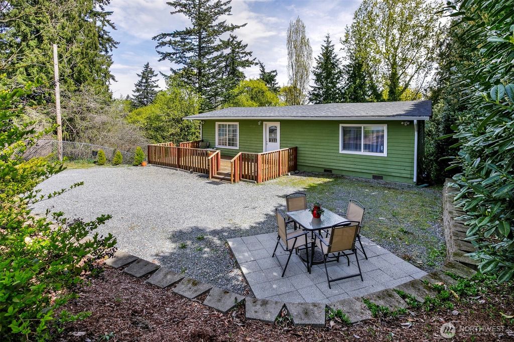 Photo of 11122 59th Avenue S, Seattle, WA 98178 (MLS # 2505321)