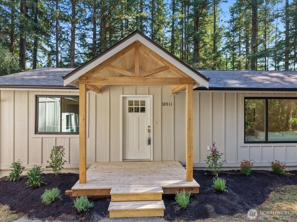 Photo of 32011 SE 268th Street, Ravensdale, WA 98051 (MLS # 2571799)