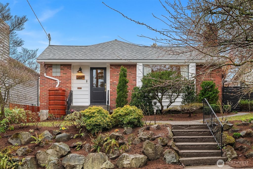 Photo of 3211 NW 70th Street, Seattle, WA 98117 (MLS # 2335305)