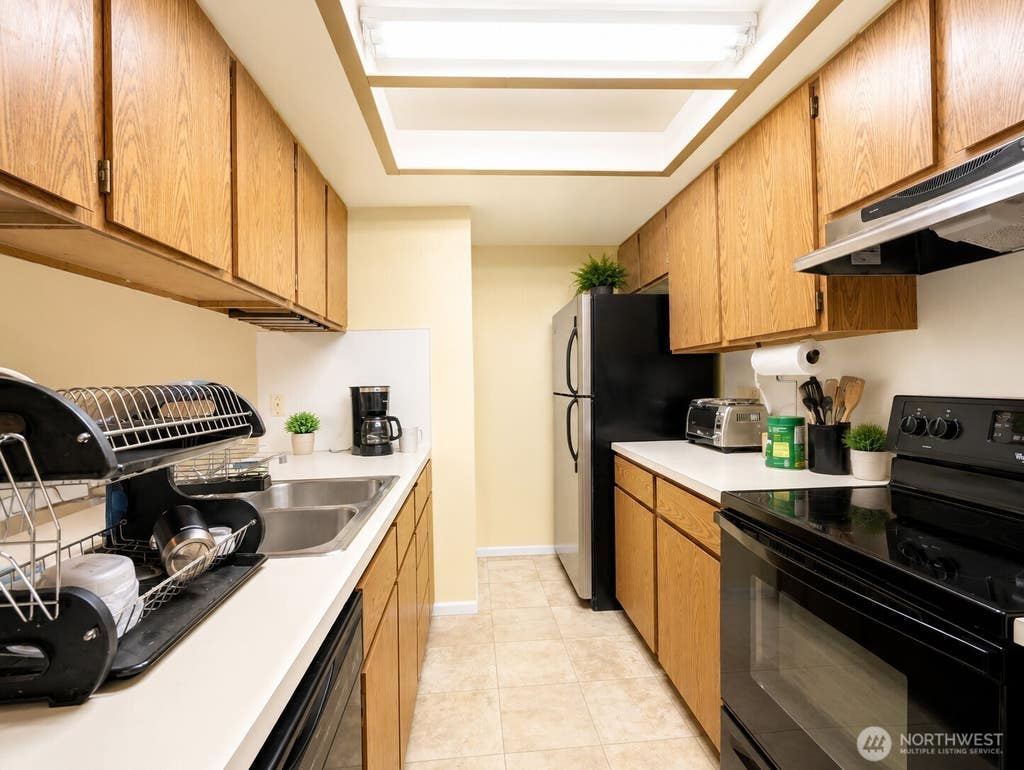 Photo of 5719 Highway Place #6, Everett, WA 98203 (MLS # 2572977)