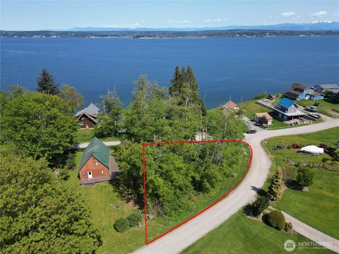 Photo of 54 A Saratoga Drive, Hat Island, WA 98206 (MLS # 2506403)