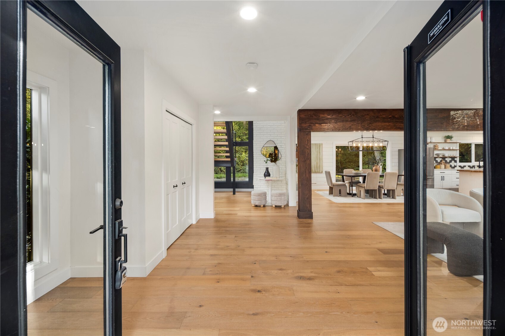 7610 220th Avenue NE