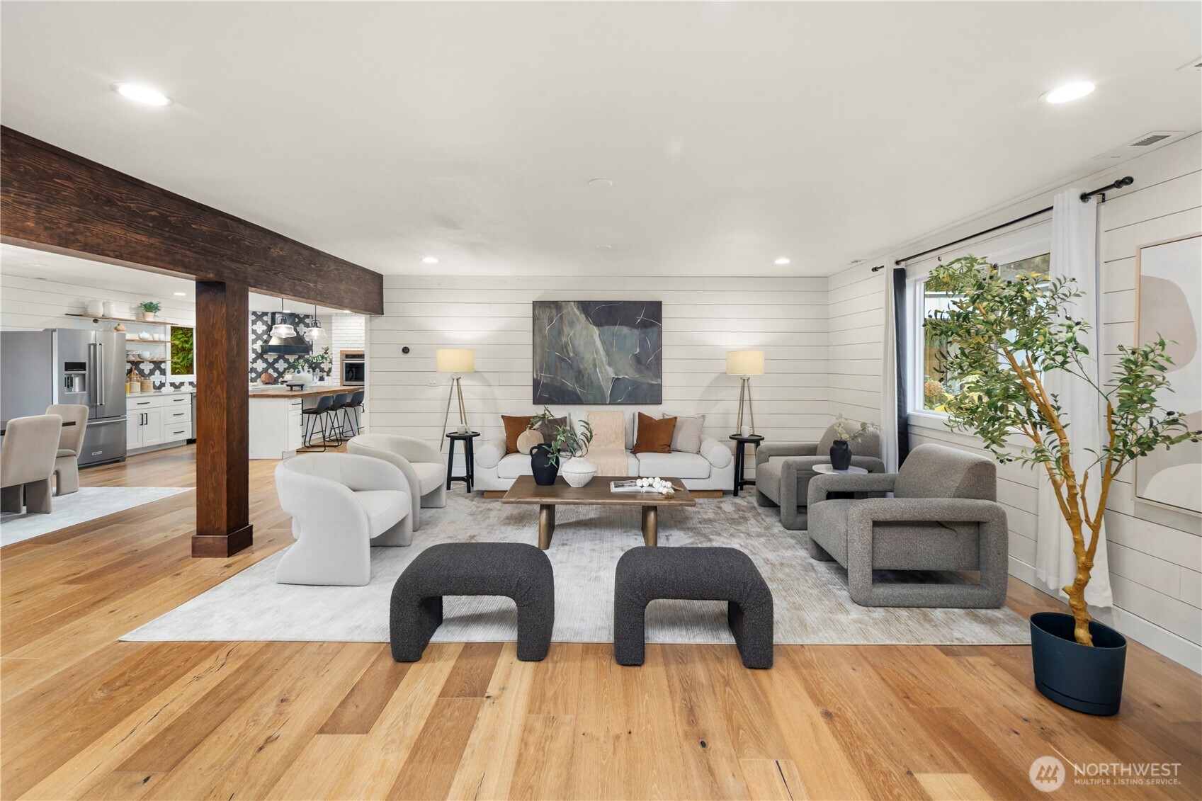 7610 220th Avenue NE