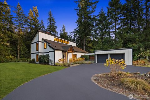 Photo of 7610 N 220th Avenue NE, Redmond, WA 98053 (MLS # 2452520)