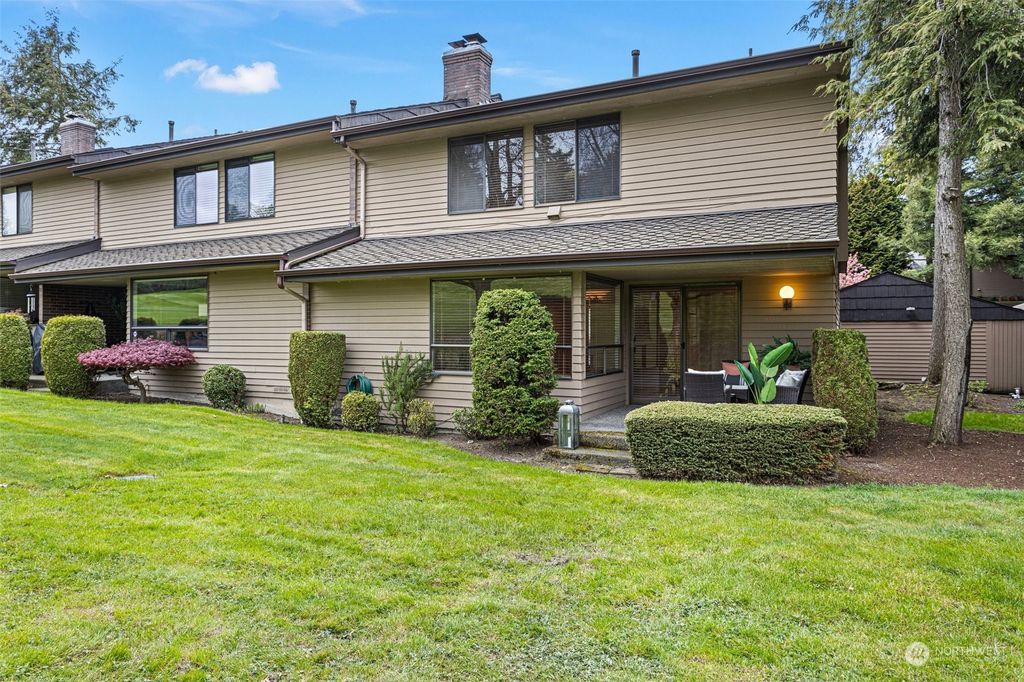 Photo of 10748 Glen Acres Drive S #T24, Seattle, WA 98168 (MLS # 2204780)