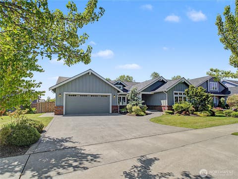 Photo of 3284 Meadow Park Avenue, Enumclaw, WA 98022 (MLS # 2551510)