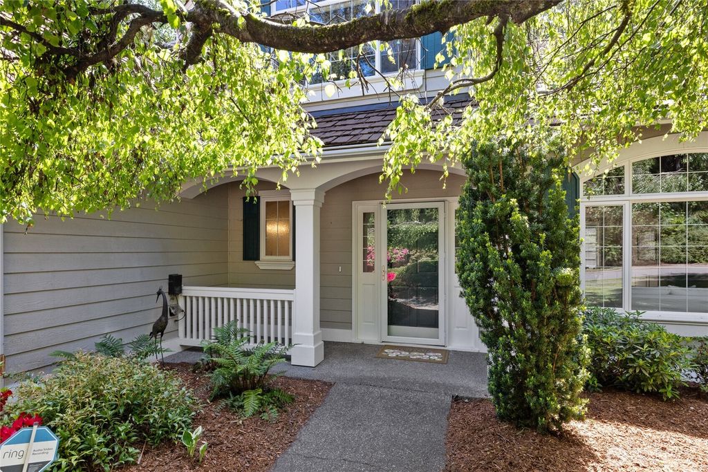 Photo of 2106 28th Street Ct NW, Gig Harbor, WA 98335 (MLS # 2520899)