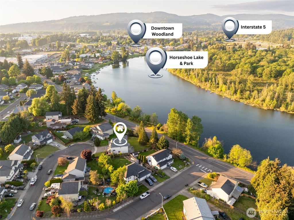 Photo of 210 Tsugawa Court, Woodland, WA 98674 (MLS # 2517484)
