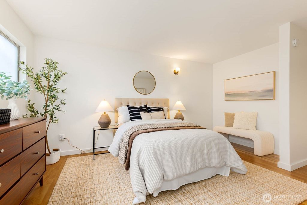 listing image 9361220855309594863