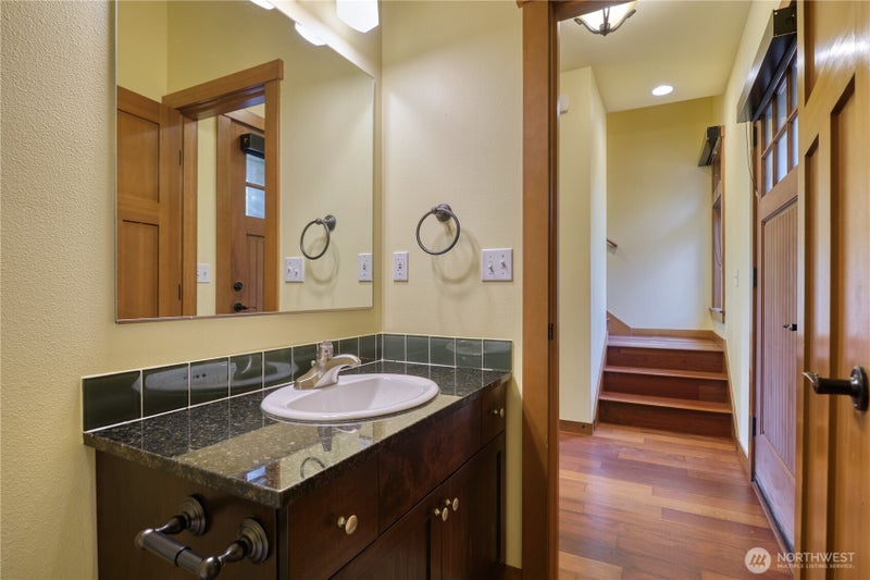 1307 Pelican Pl B