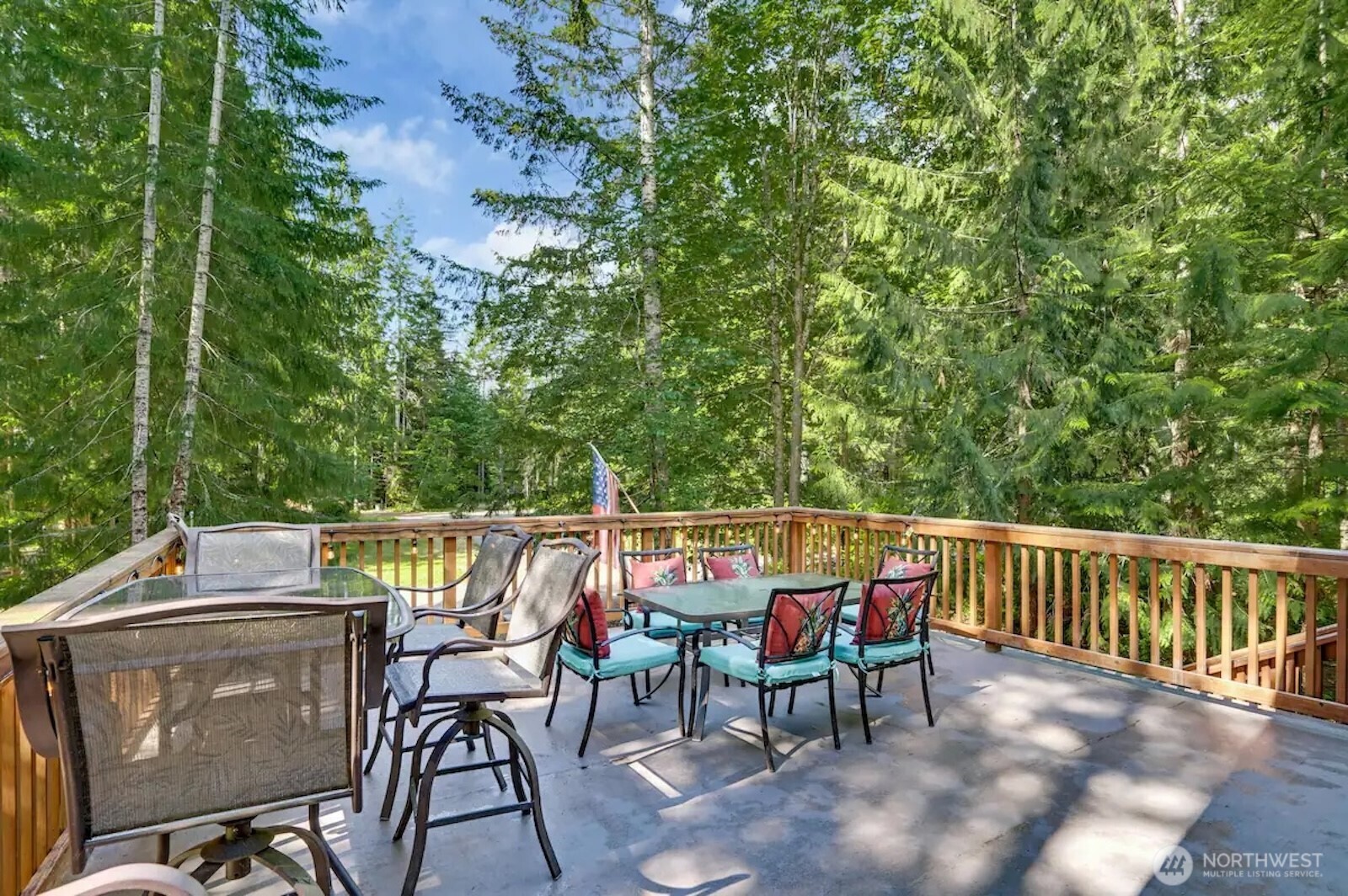 31 N Deer Lane