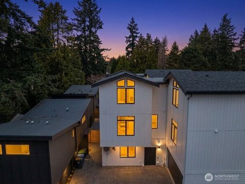 Photo of 14033 Densmore Avenue N, Seattle, WA 98133 (MLS # 2501025)