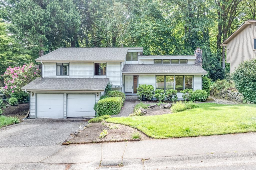 Photo of 3432 175th Avenue NE, Redmond, WA 98052 (MLS # 2240492)