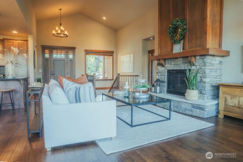 Photo of 331 Black Nugget Lane, Cle Elum, WA 98922 (MLS # 2560582)