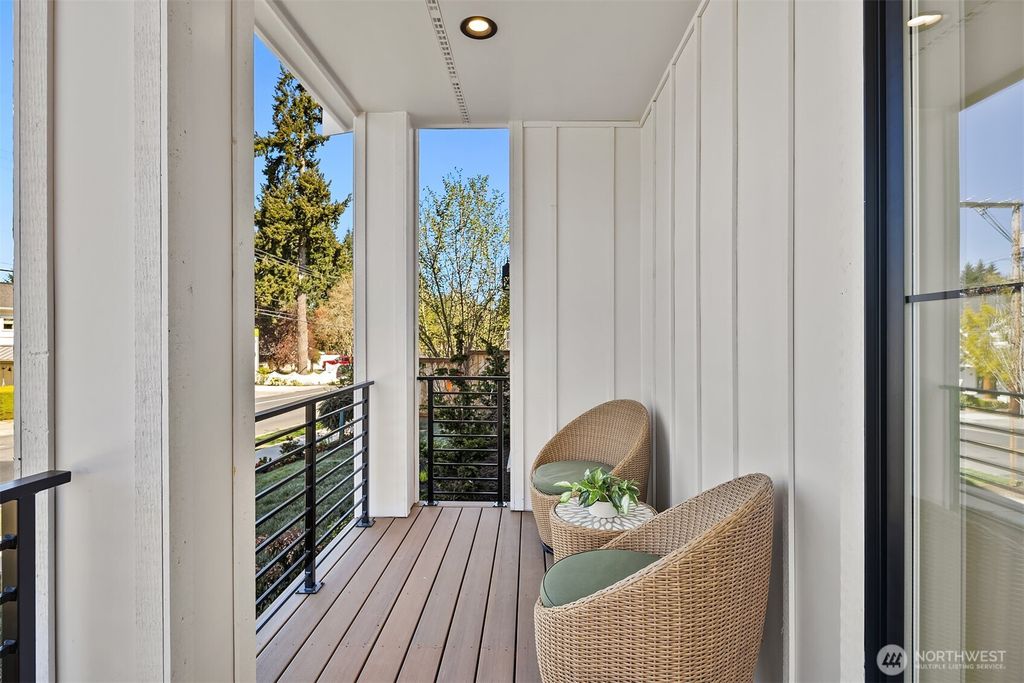 Photo of 319 18th Avenue, Kirkland, WA 98033 (MLS # 2504336)