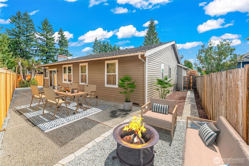Photo of 12714 SE 253rd Court, Kent, WA 98030 (MLS # 2442586)