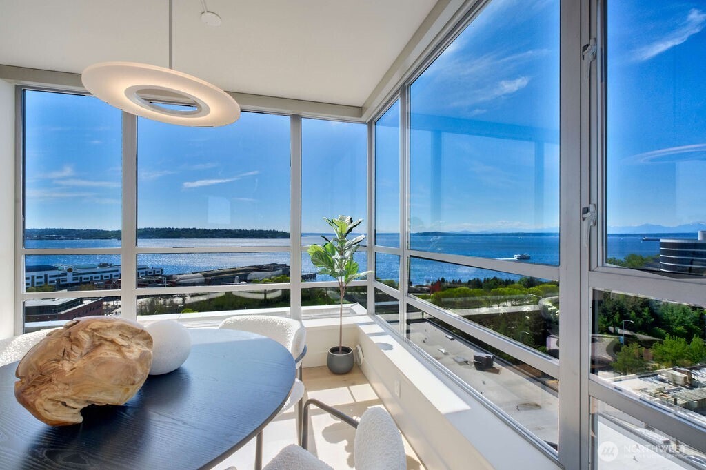 2929 1st Avenue 914
