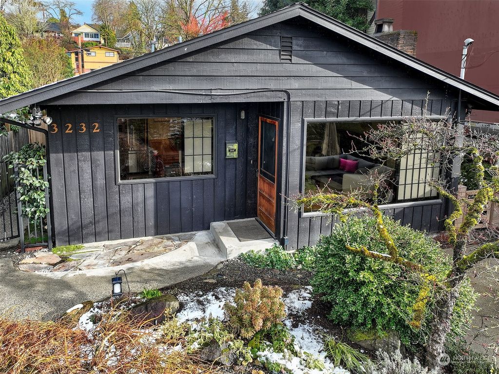 Photo of 3232 35th Avenue S, Seattle, WA 98144 (MLS # 2330394)