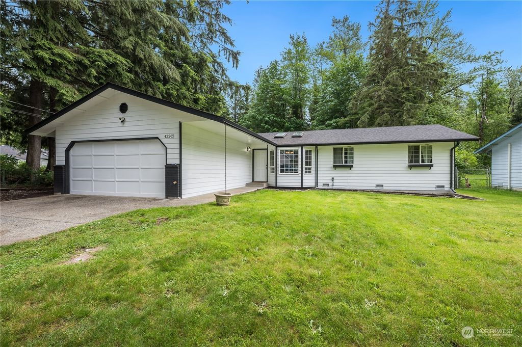 Photo of 43202 178th Street SE, Gold Bar, WA 98251 (MLS # 2247162)