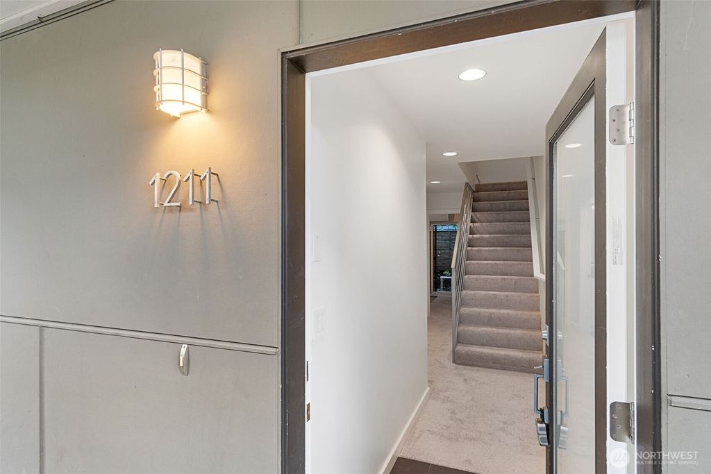 Photo of 1211 S Grand Street, Seattle, WA 98144 (MLS # 2468989)