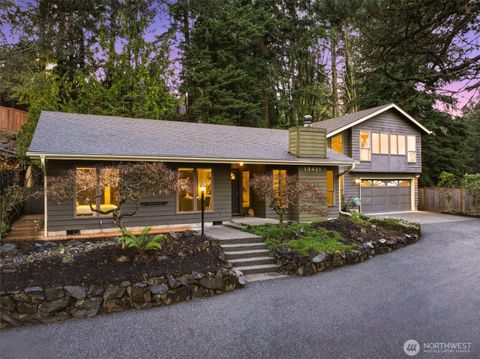 Photo of 19421 68th Avenue NE, Kenmore, WA 98028 (MLS # 2492061)