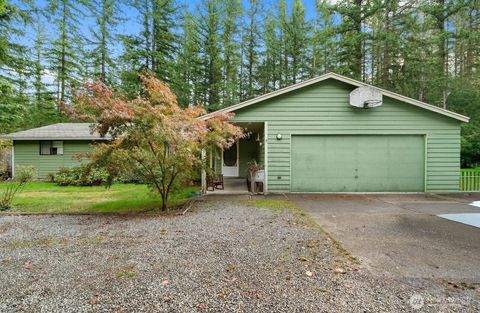 Photo of 28227 303rd Ave SE Avenue SE, Ravensdale, WA 98051 (MLS # 2422739)