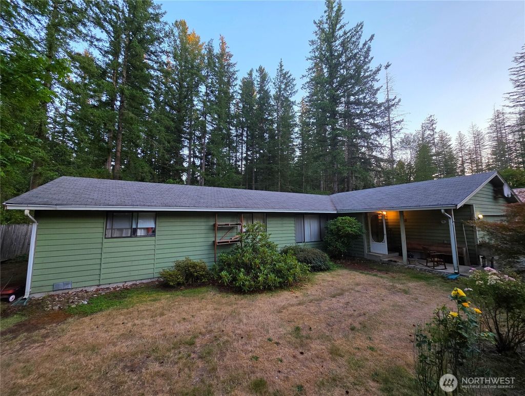 Photo of 28227 303rd Ave SE Avenue SE, Ravensdale, WA 98051 (MLS # 2422739)