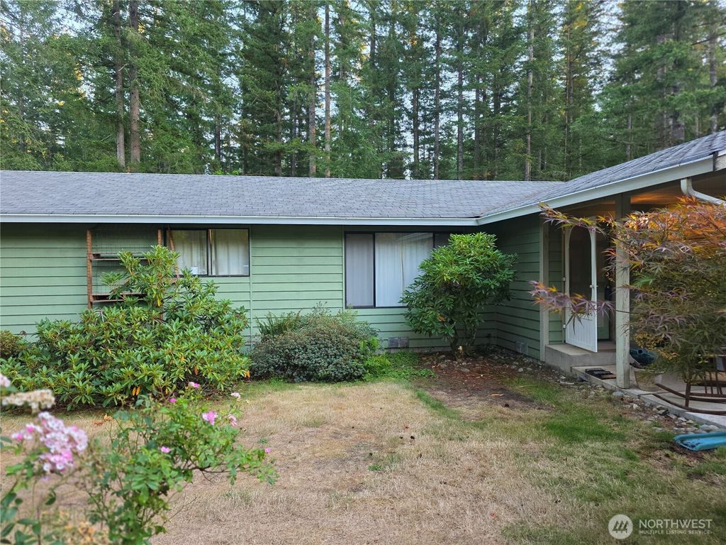 Photo of 28227 303rd Ave SE Avenue SE, Ravensdale, WA 98051 (MLS # 2422739)