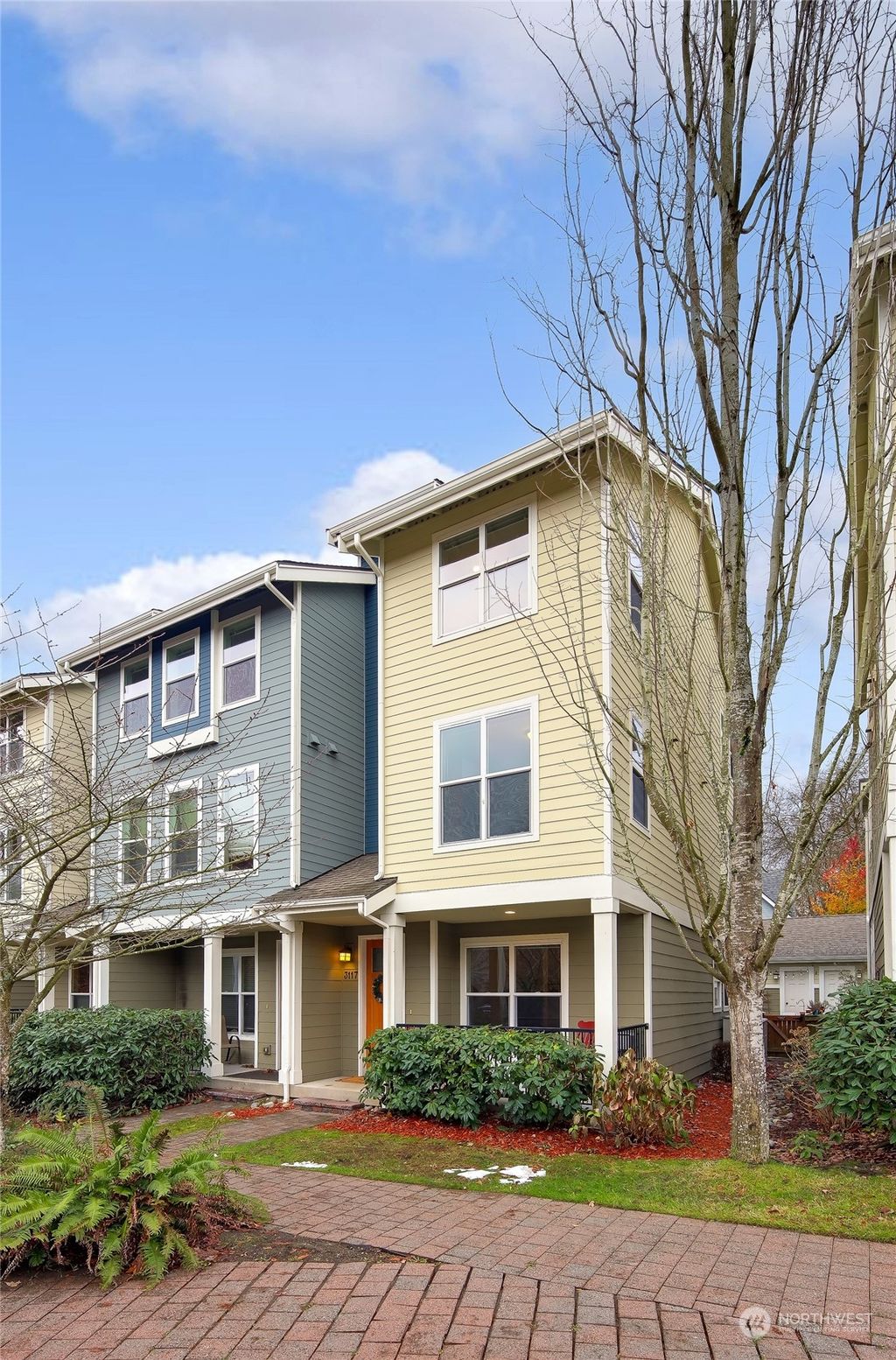 Photo of 3117 SW Raymond Street, Seattle, WA 98126 (MLS # 2021512)